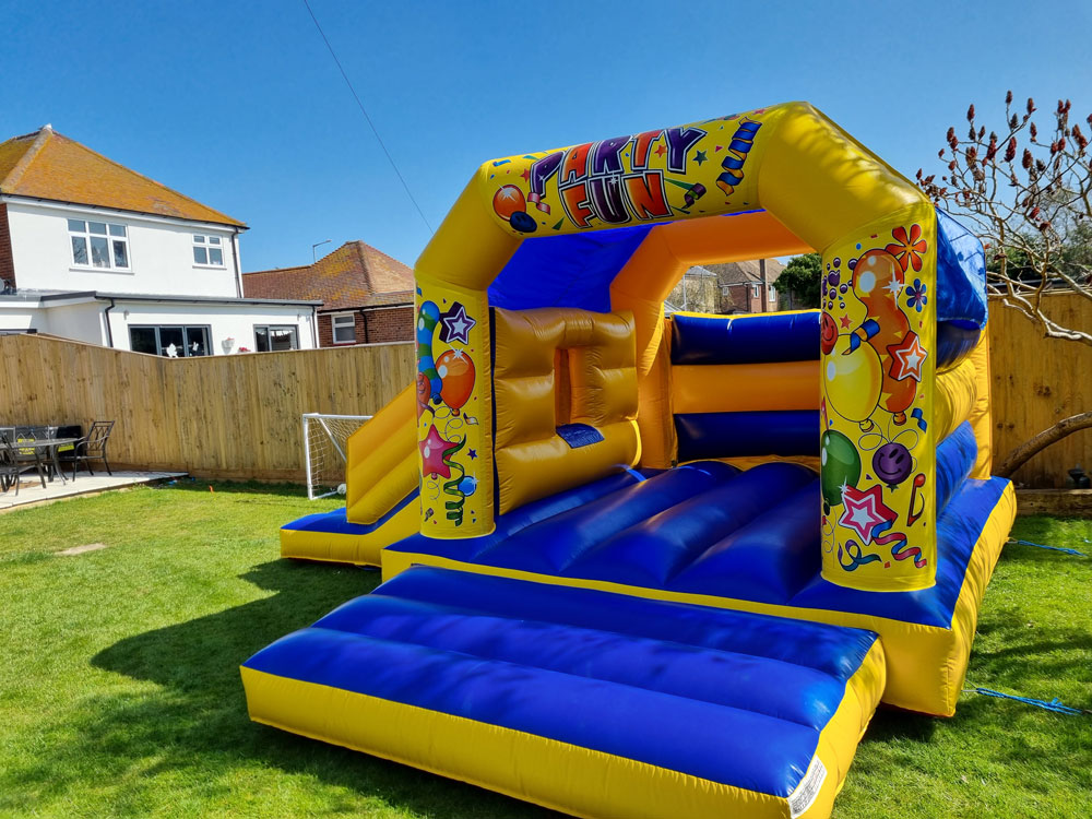 Image of Party Fun Castle - Broadstairs Bouncy Castles